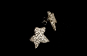 stone leaf studs earrings